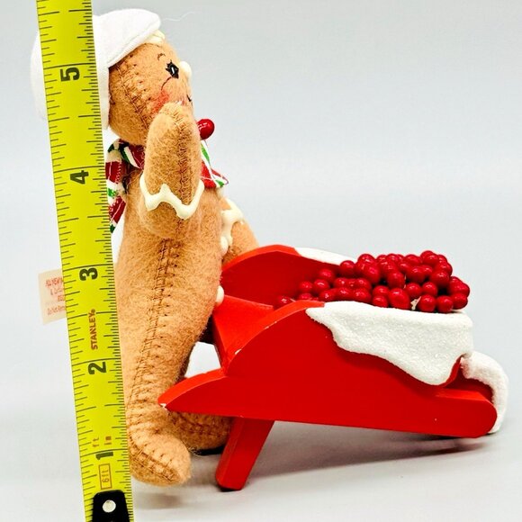 Annalee Red Hot Helper Gingerbread Wheelbarrow 5 inch 969406 2006 - Picture 9 of 9